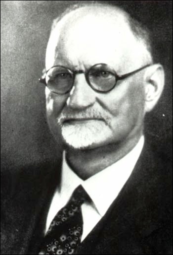 A photograph of Senator Joseph E. Ransdell of Louisiana