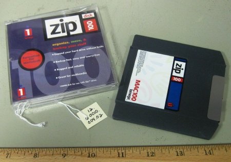 Photo of an Iomega Corp. Zip Disk MAC 100