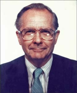 Dr William Gay