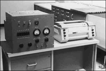 Photograph of the Laboratory Instrument Computer (LINC)